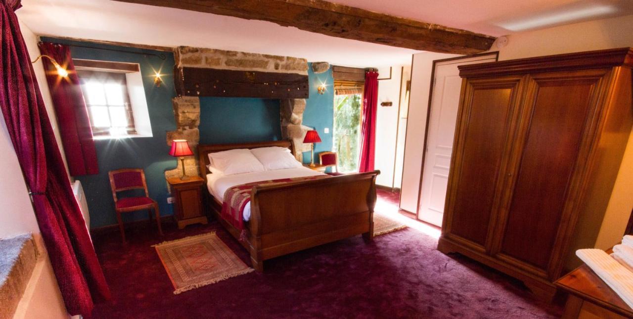 Les Quatre Siecles Bed and Breakfast Herce Exteriör bild